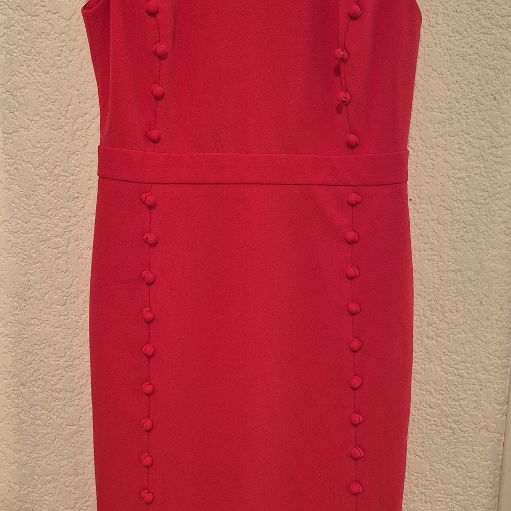 Elegant Red Sleeveless Dress - Picture 2 of 8